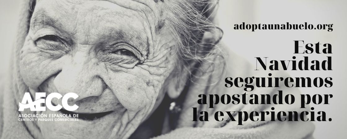 Anciana con texto www.adoptaunabuelo.org